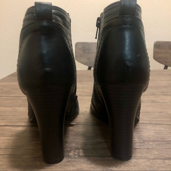 G by Guess Mayko Black Moto Pointed Toe Booties - Picture 10 of 14